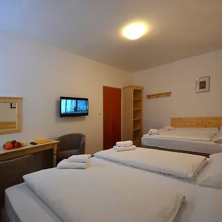 Lenka Hotel Špindlerŭv Mlýn