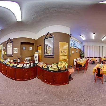 Lenka Hotel Špindlerŭv Mlýn