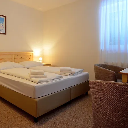 Lenka Hotel Spindleruv Mlyn