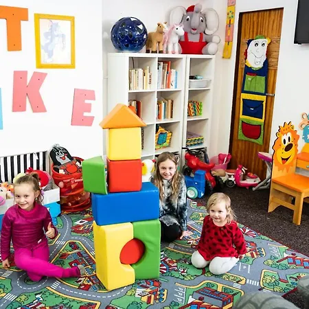 Lenka 3* Špindlerŭv Mlýn