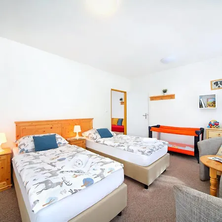 Lenka Hotel 3*