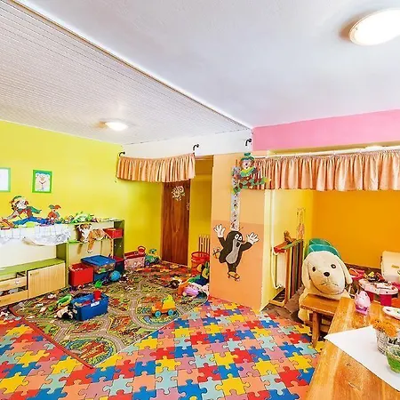 伦卡酒店 酒店