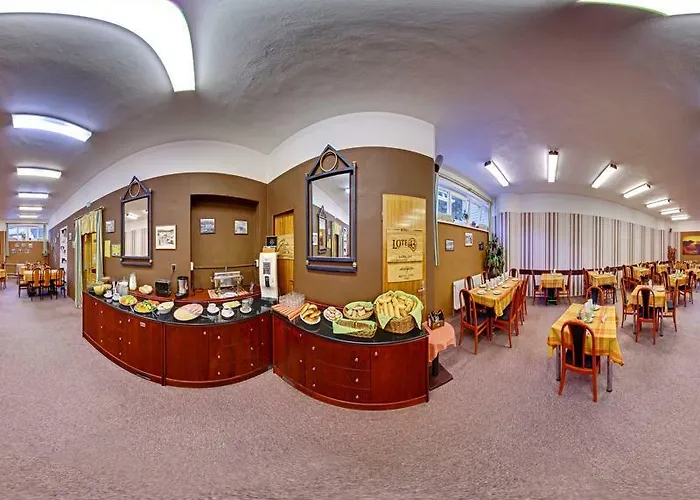 Lenka Hotel Špindlerŭv Mlýn